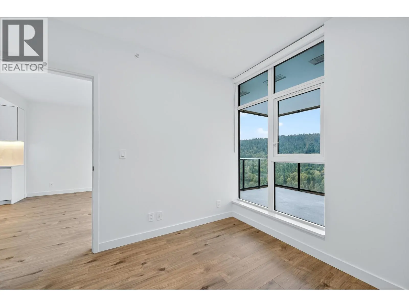 2101 720 FARROW STREET