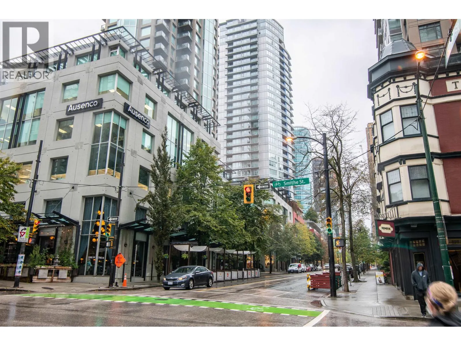 907 833 HOMER STREET