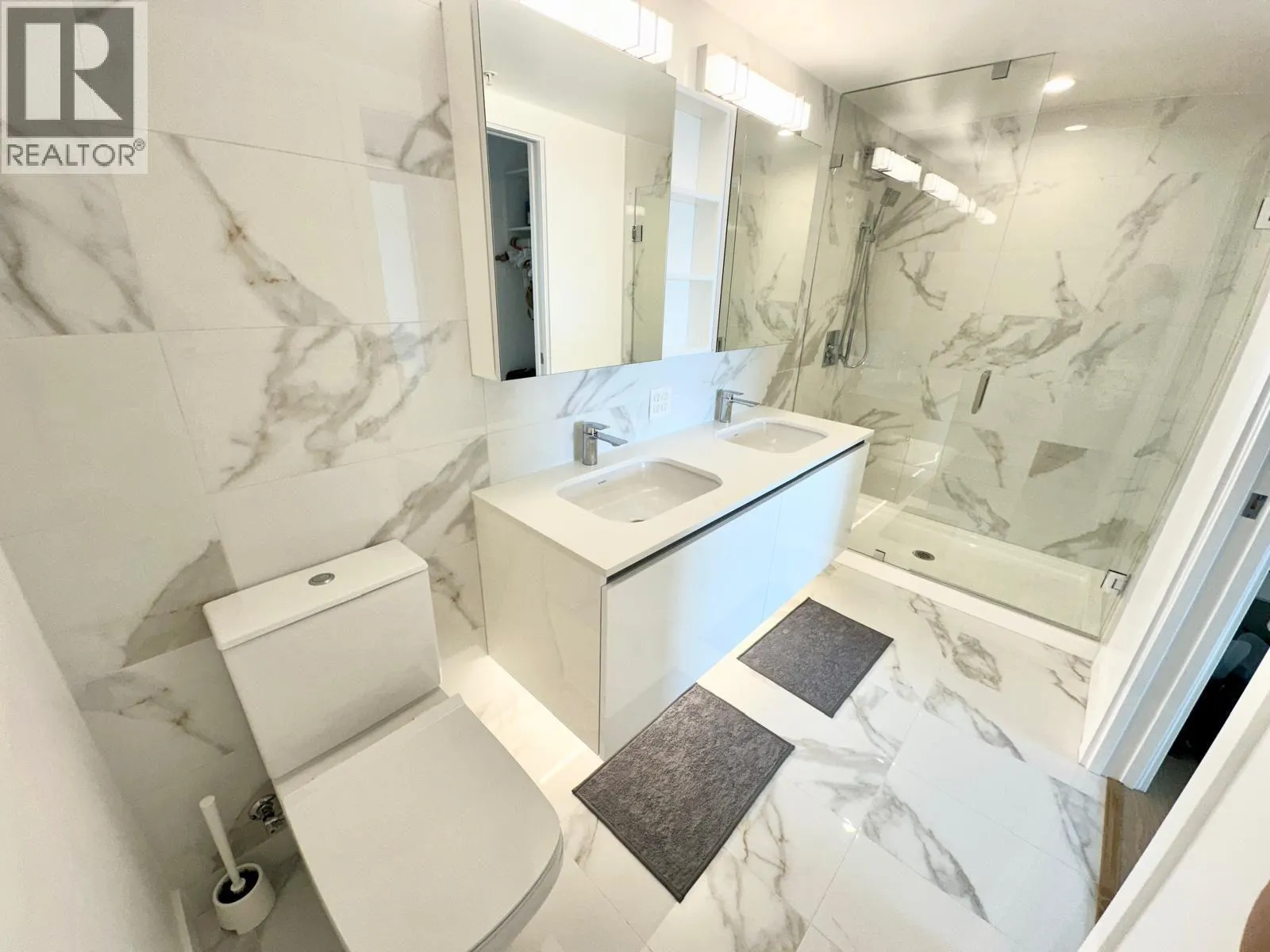 120X 5788 GILBERT ROAD