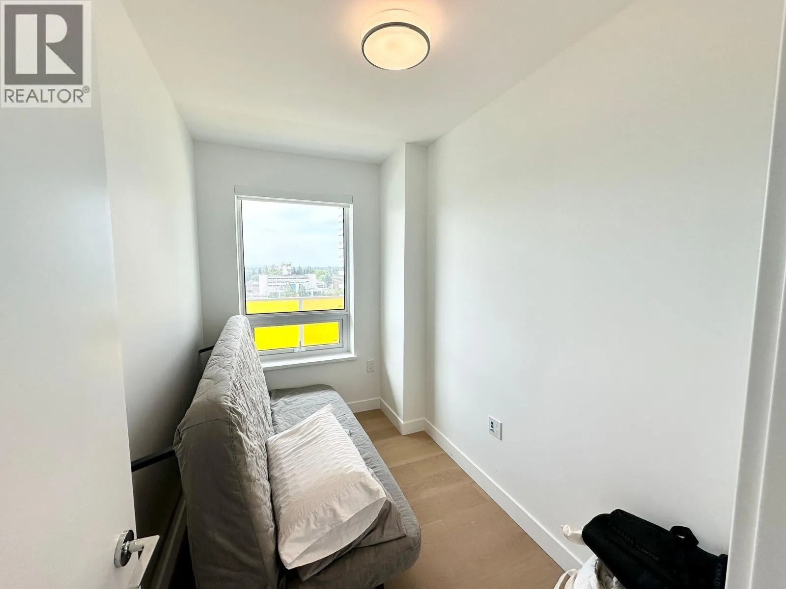 120X 5788 GILBERT ROAD