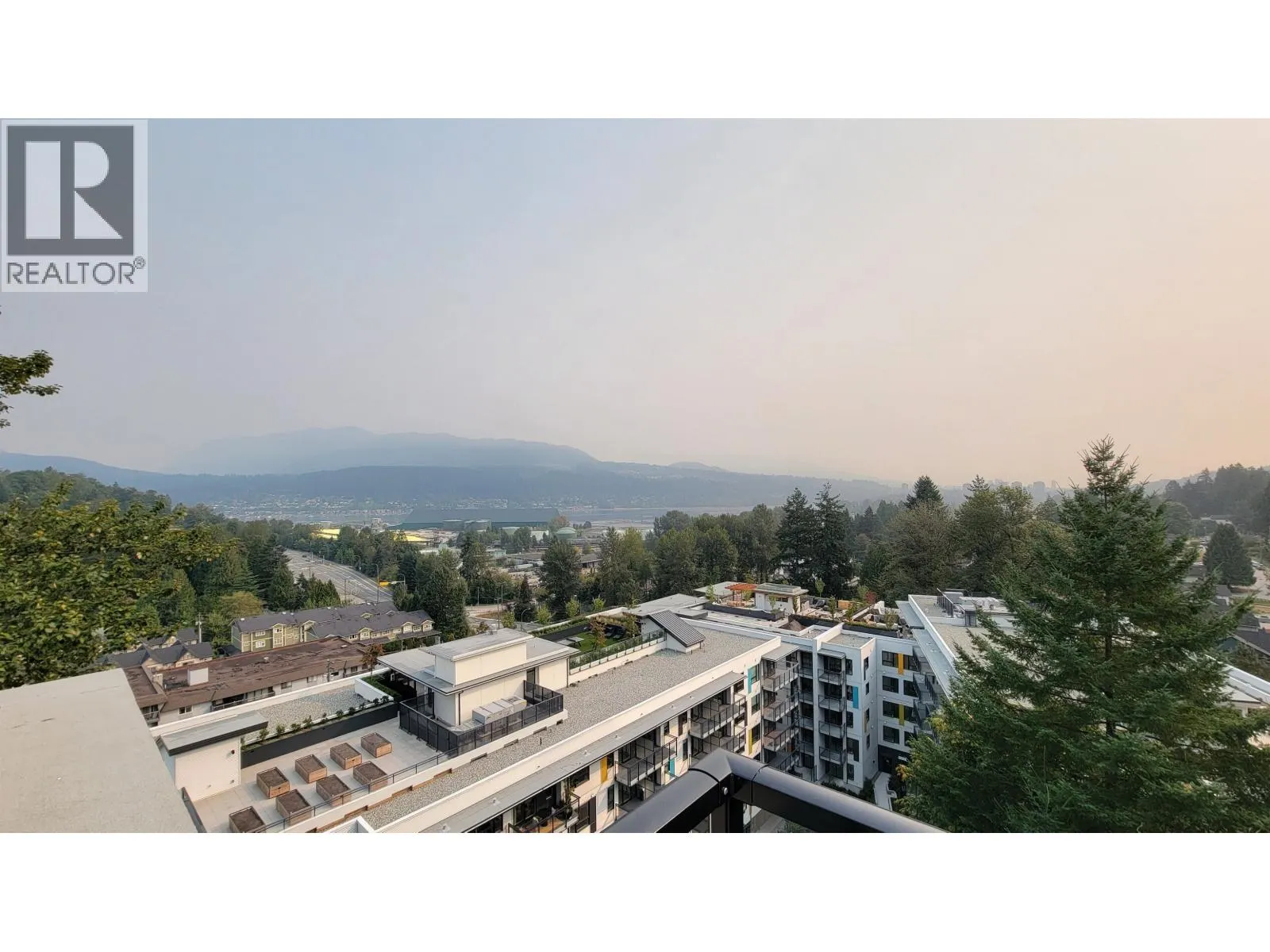 315 2002 GEORGE STREET