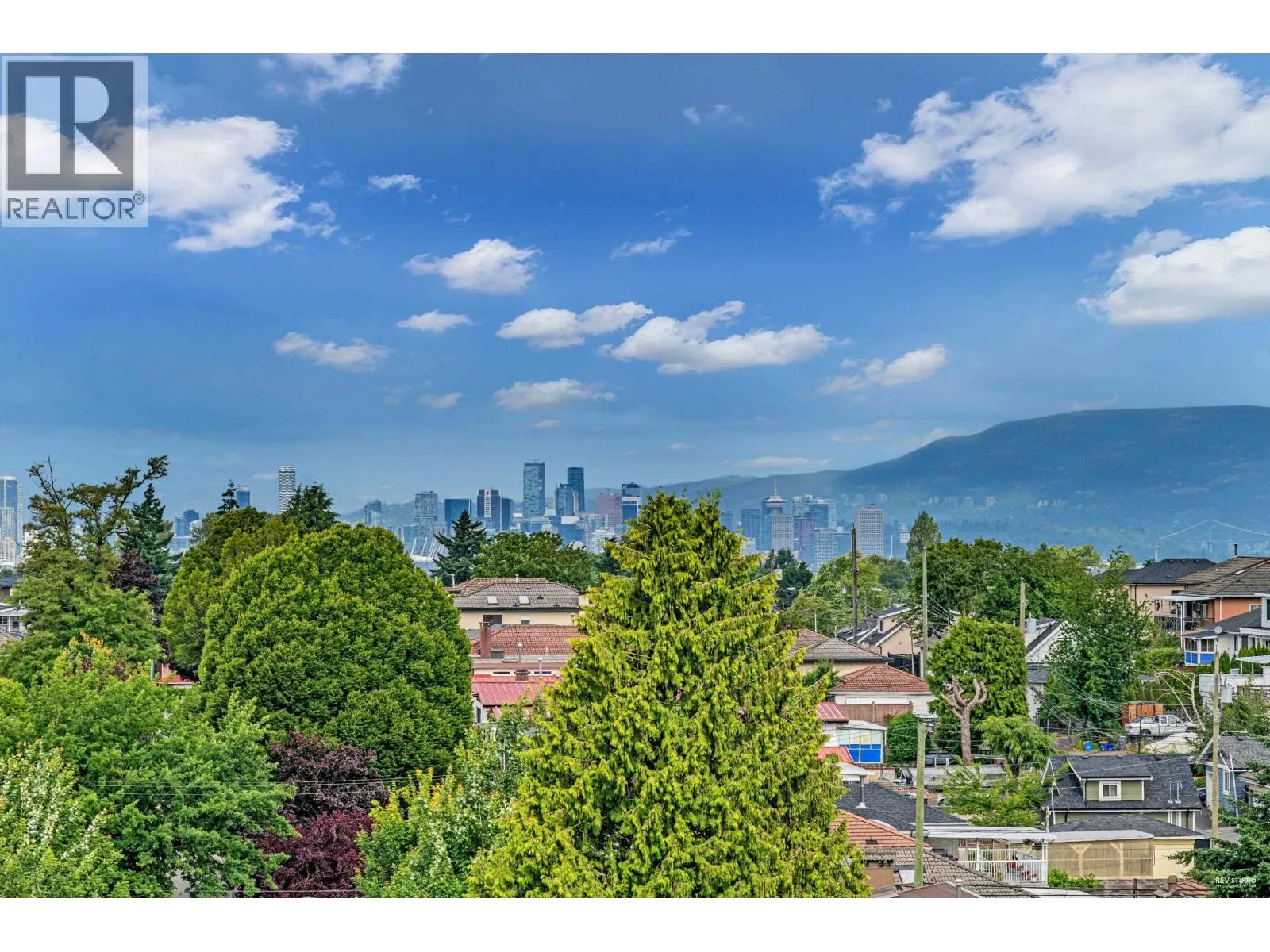 1007 3489 ASCOT PLACE