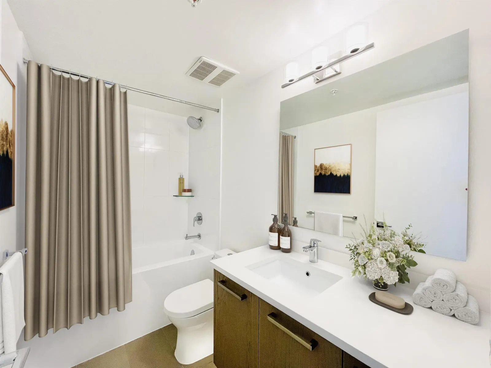 410 1588 JOHNSTON ROAD