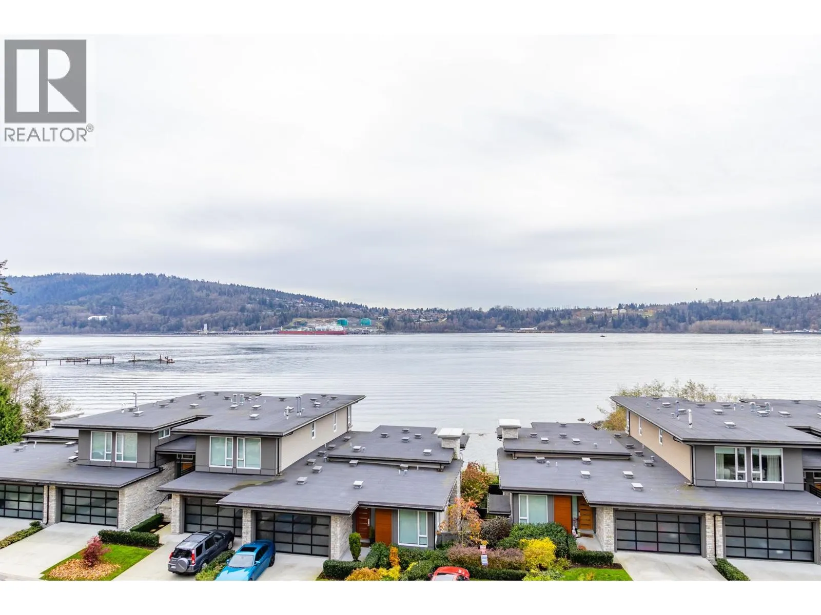 403 3911 CATES LANDING