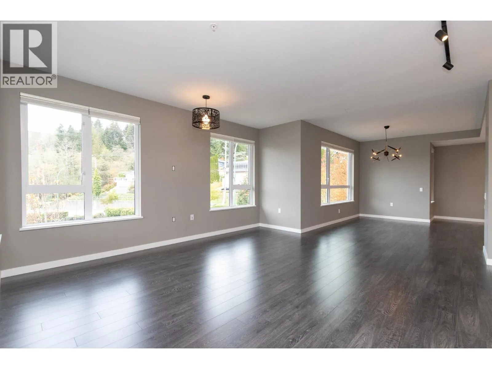 403 3911 CATES LANDING