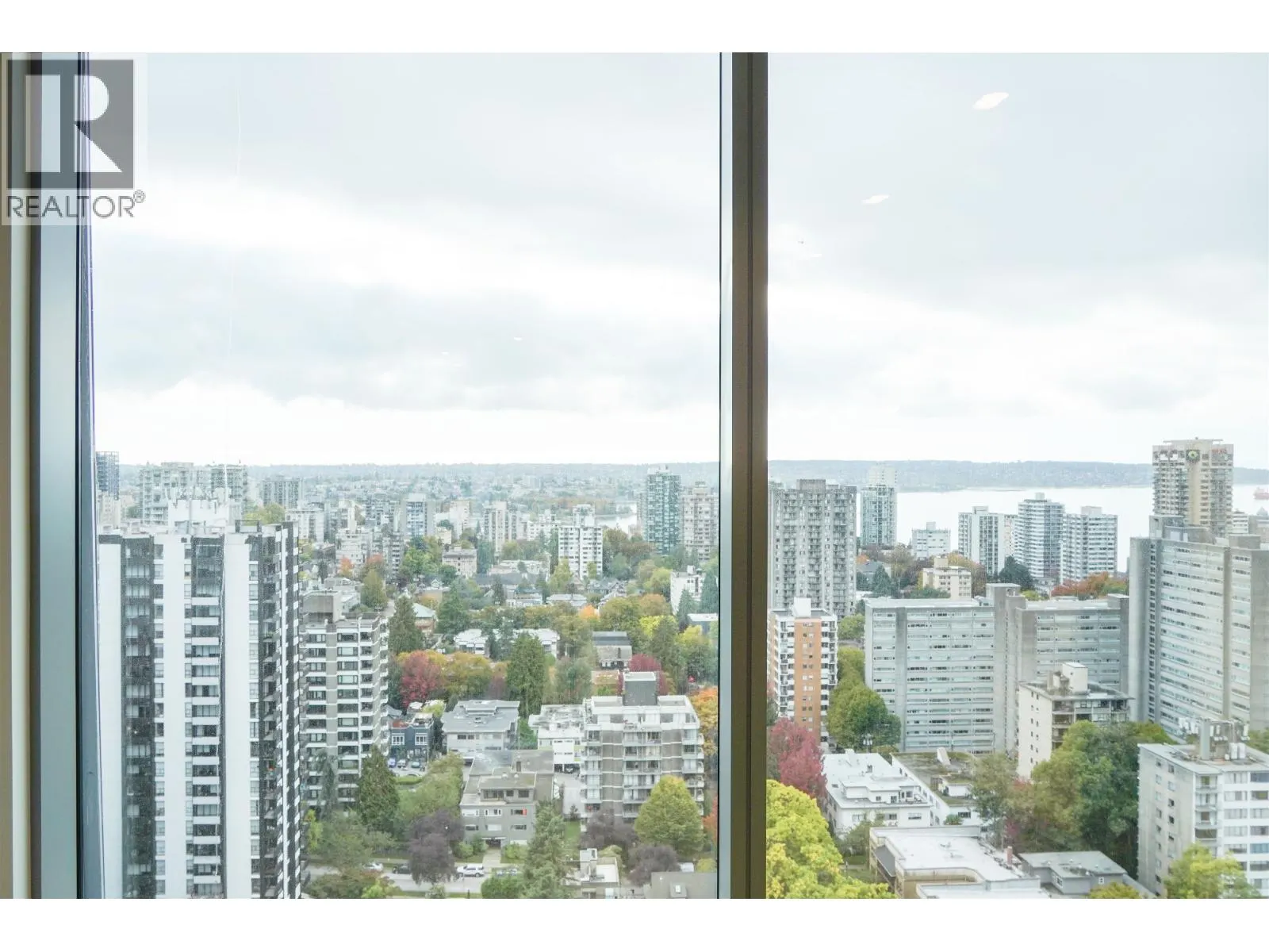 2603 1568 ALBERNI ST