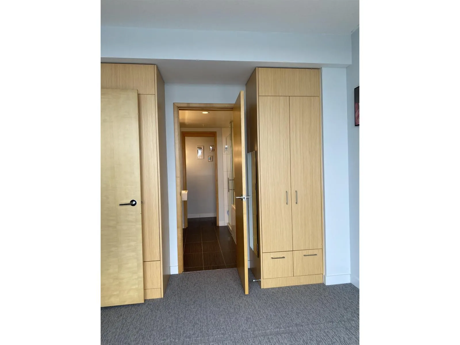 2004 13495 CENTRAL AVENUE