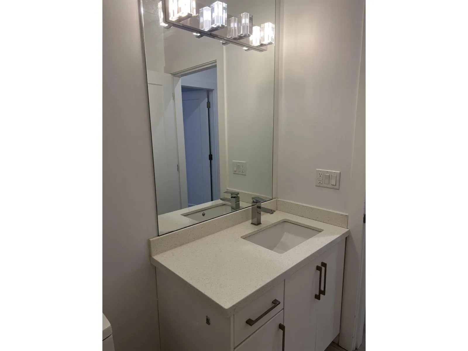 Basement 7759 157 STREET