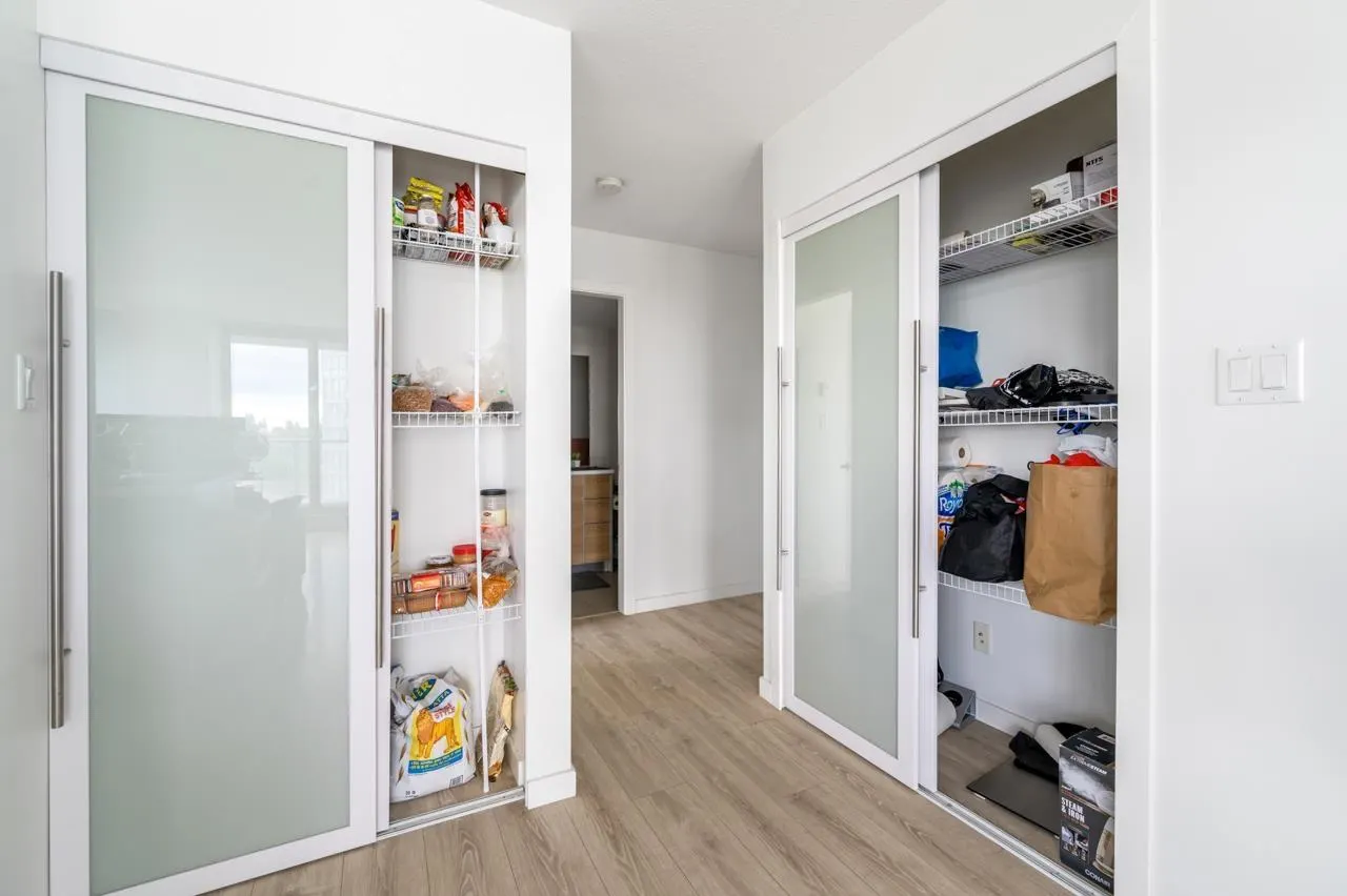 1104 13688 100 AVENUE