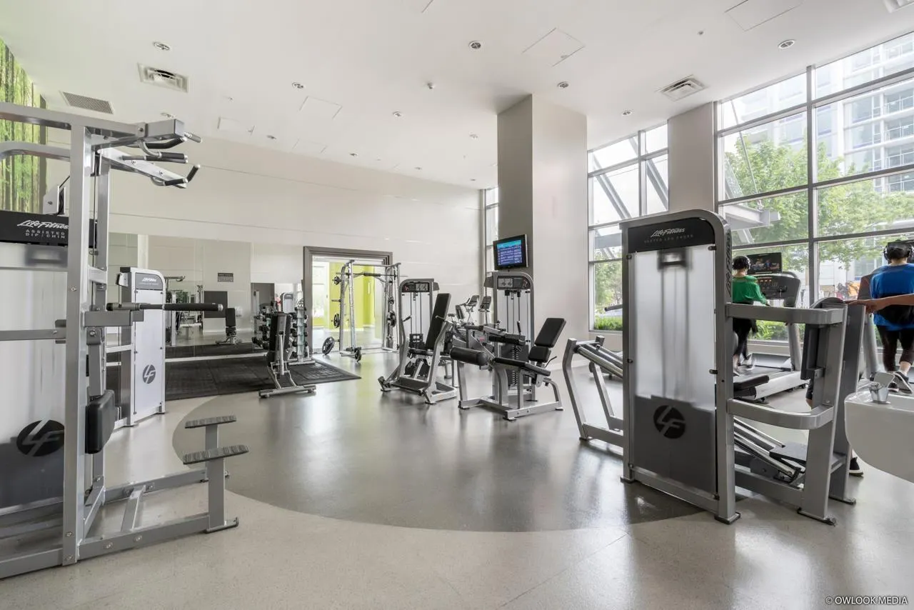 1104 13688 100 AVENUE