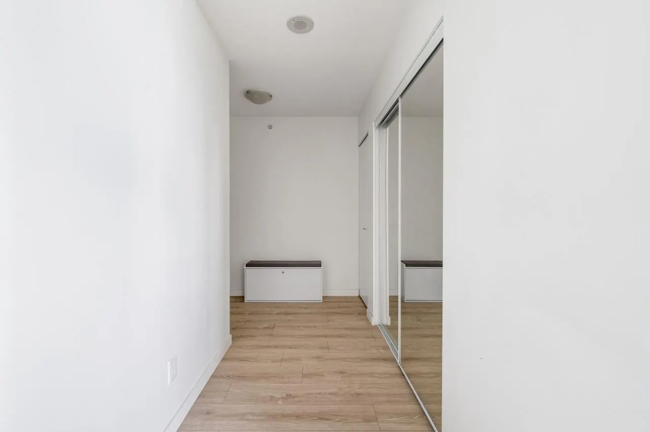 1104 13688 100 AVENUE