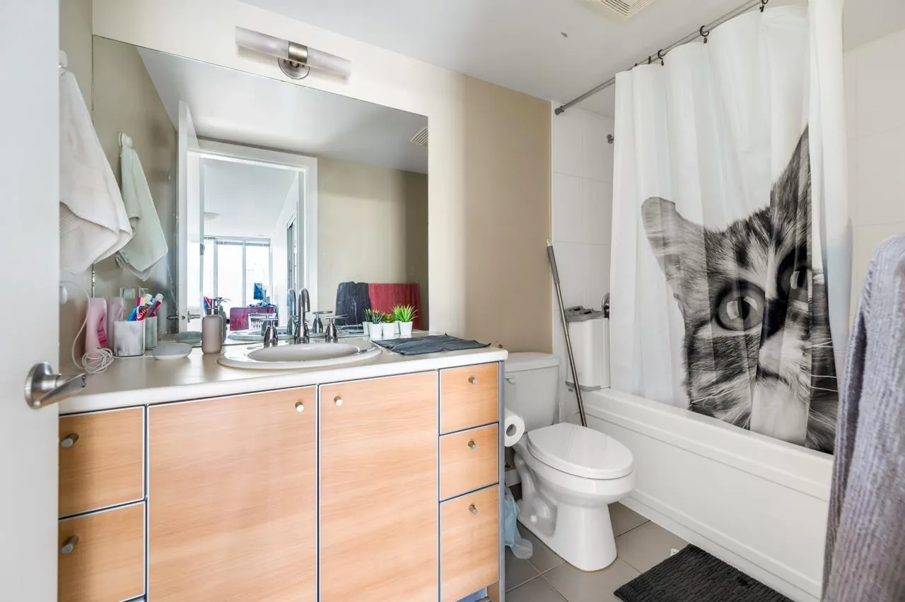 1104 13688 100 AVENUE