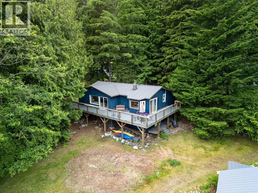22 BRIGHTON BEACH