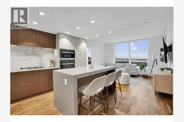 1302 1675 LIONS GATE LANE