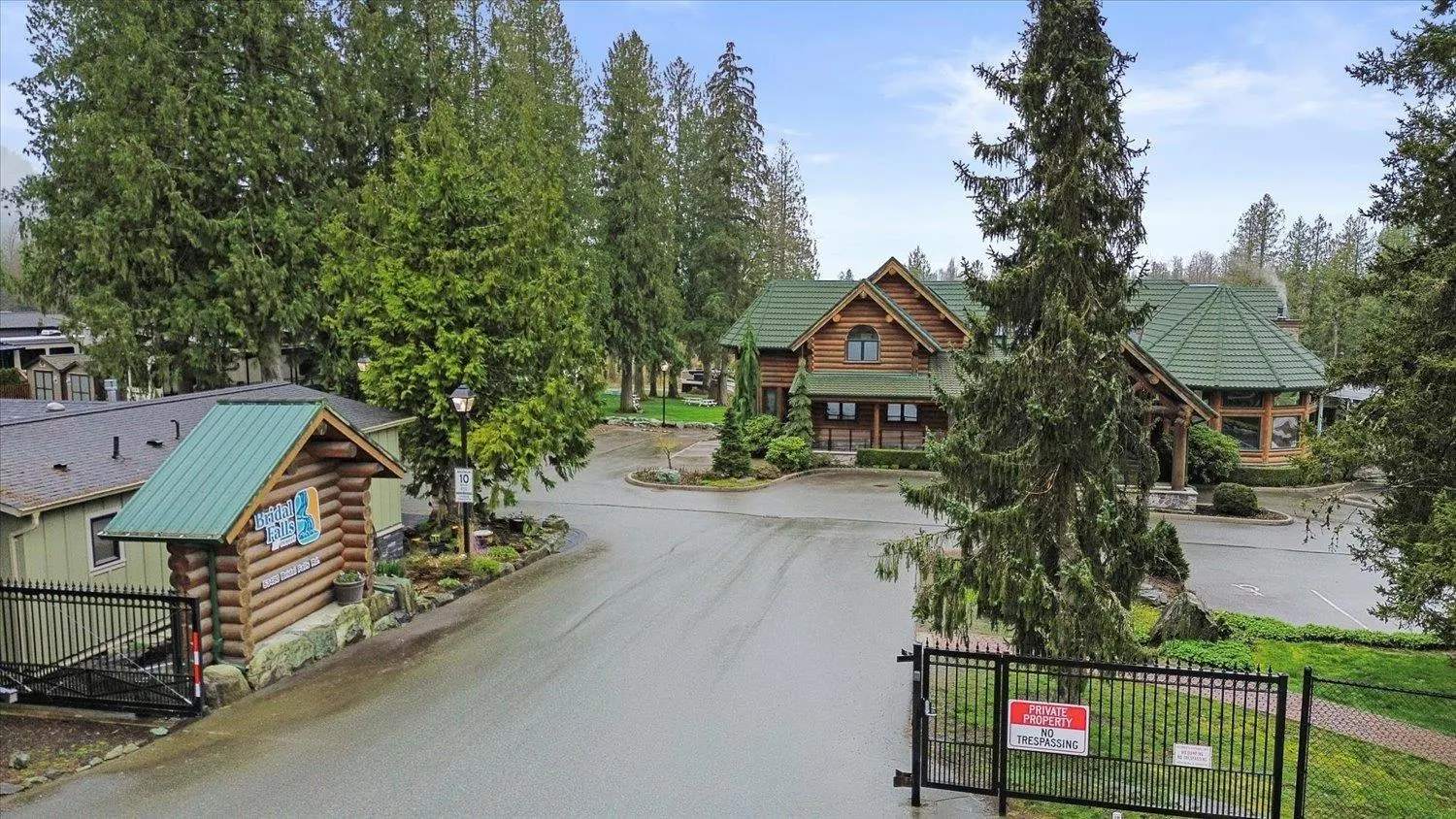 92 53480 BRIDAL FALLS ROAD|Bridal Falls