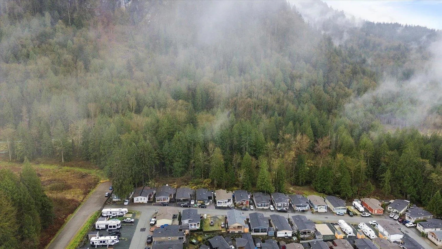 92 53480 BRIDAL FALLS ROAD|Bridal Falls