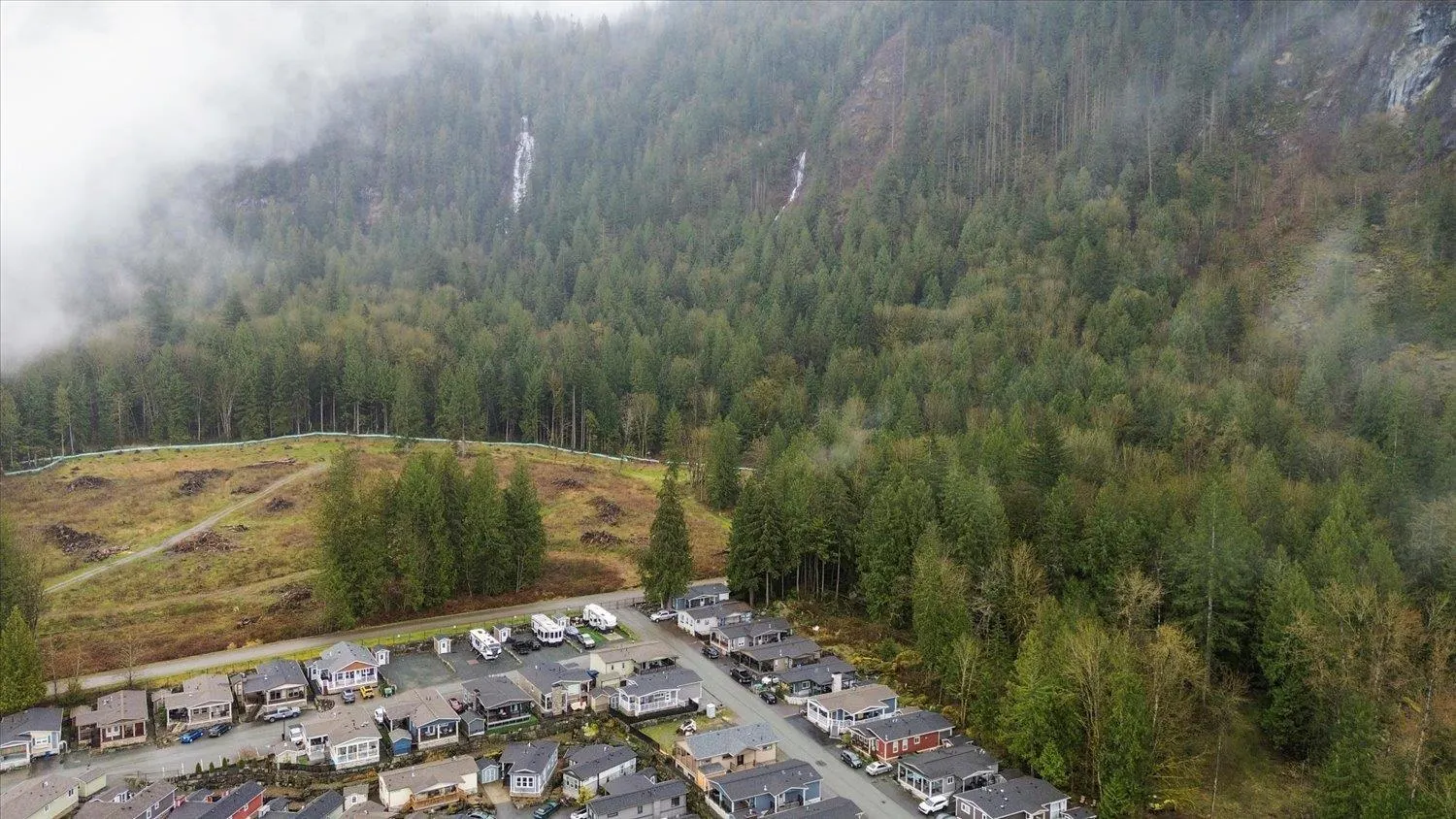 92 53480 BRIDAL FALLS ROAD|Bridal Falls