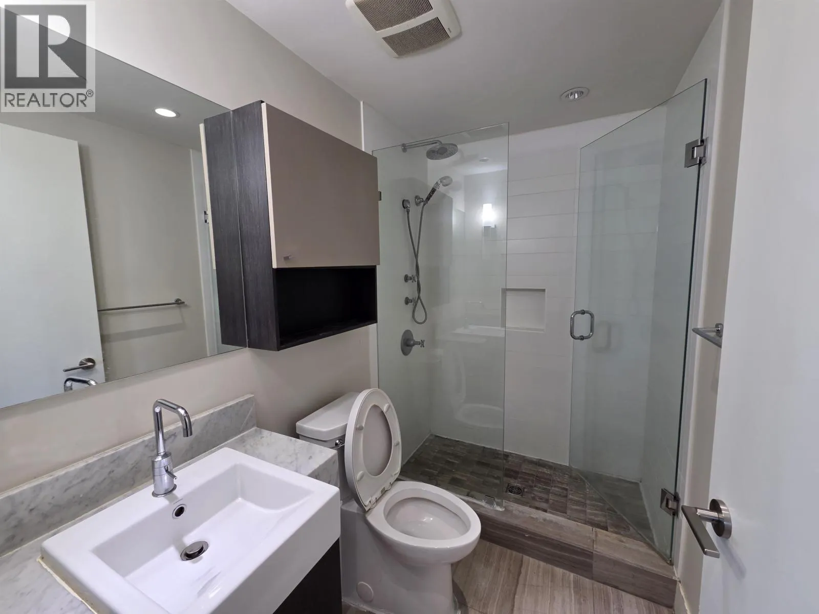 100 888 ARTHUR ERICKSON PLACE