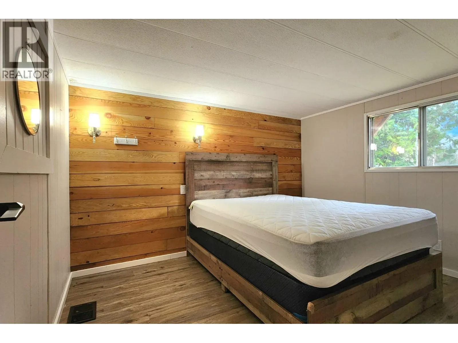 9304 UPPER LILLOOET RIVER FSR