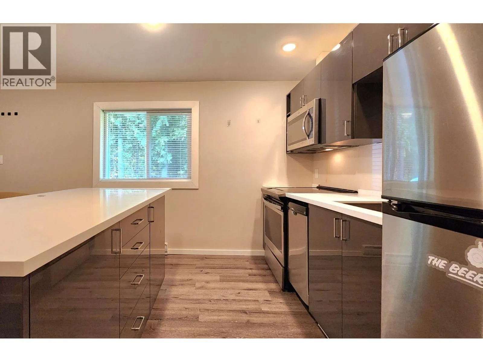 9304 UPPER LILLOOET RIVER FSR