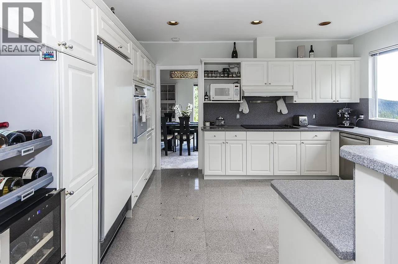 1241 COLEMAN STREET