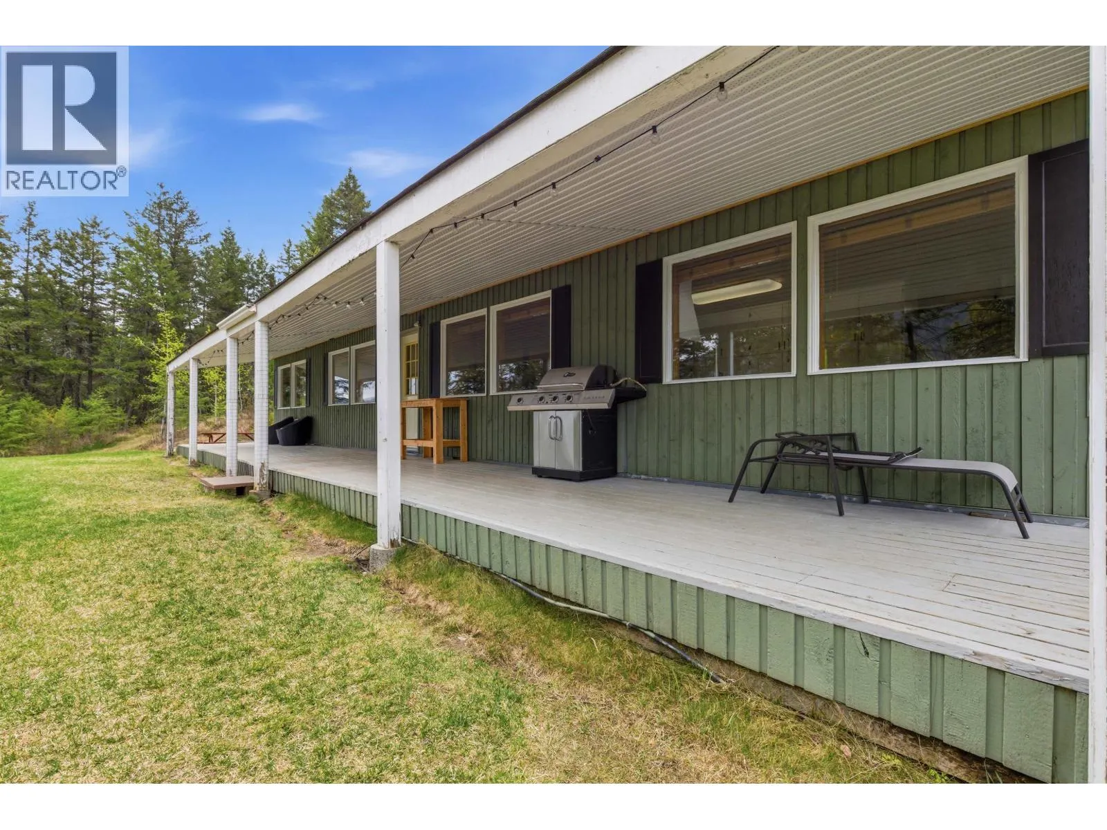 5993 WEST FRASER ROAD