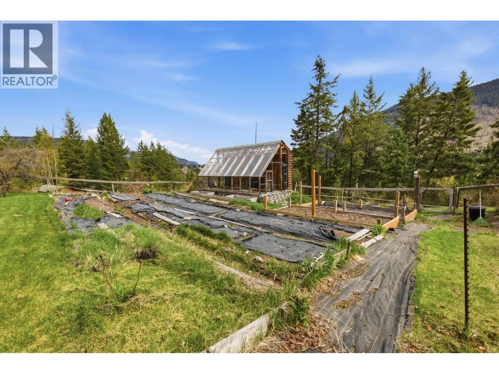 5993 WEST FRASER ROAD