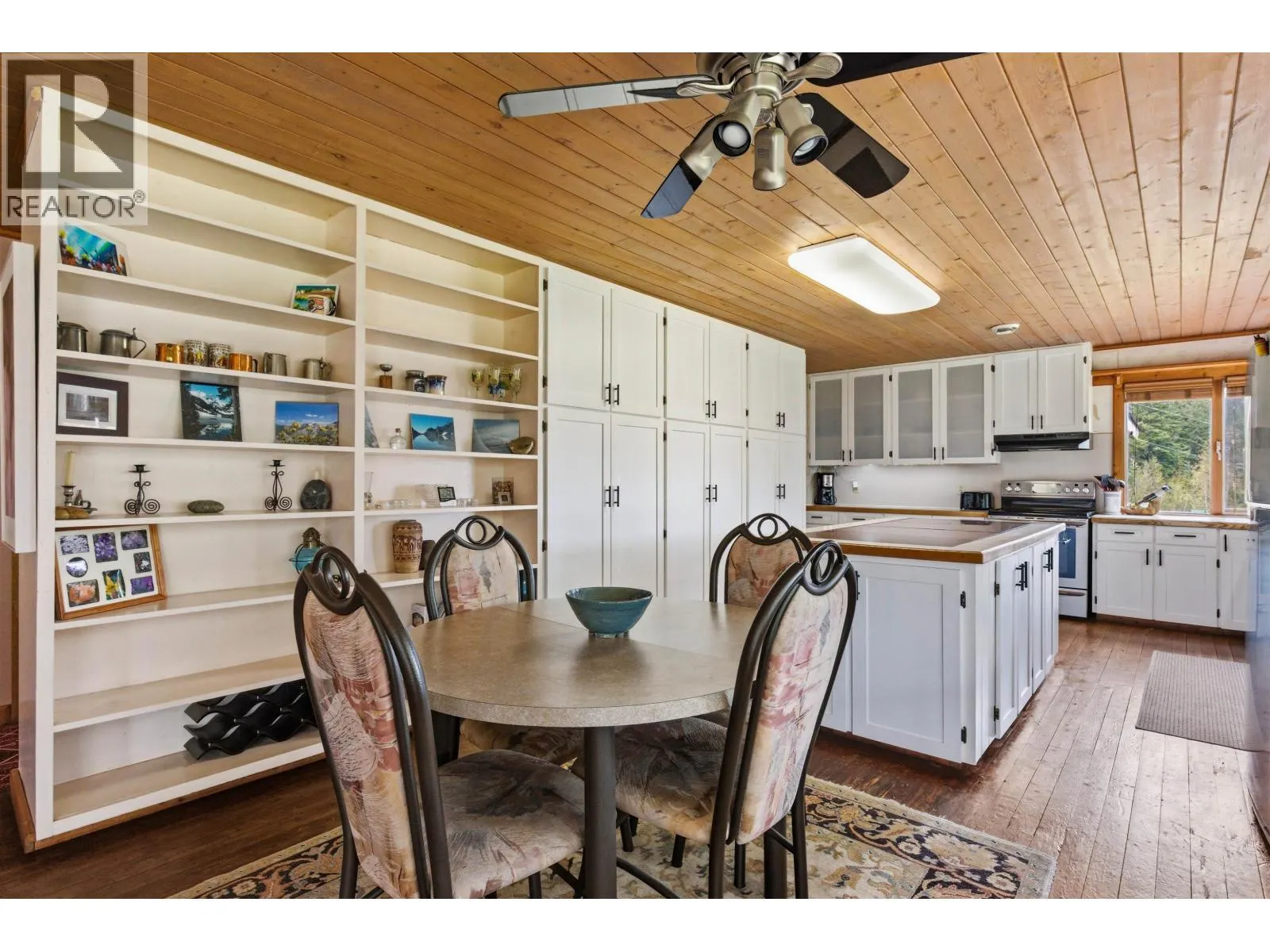 5993 WEST FRASER ROAD