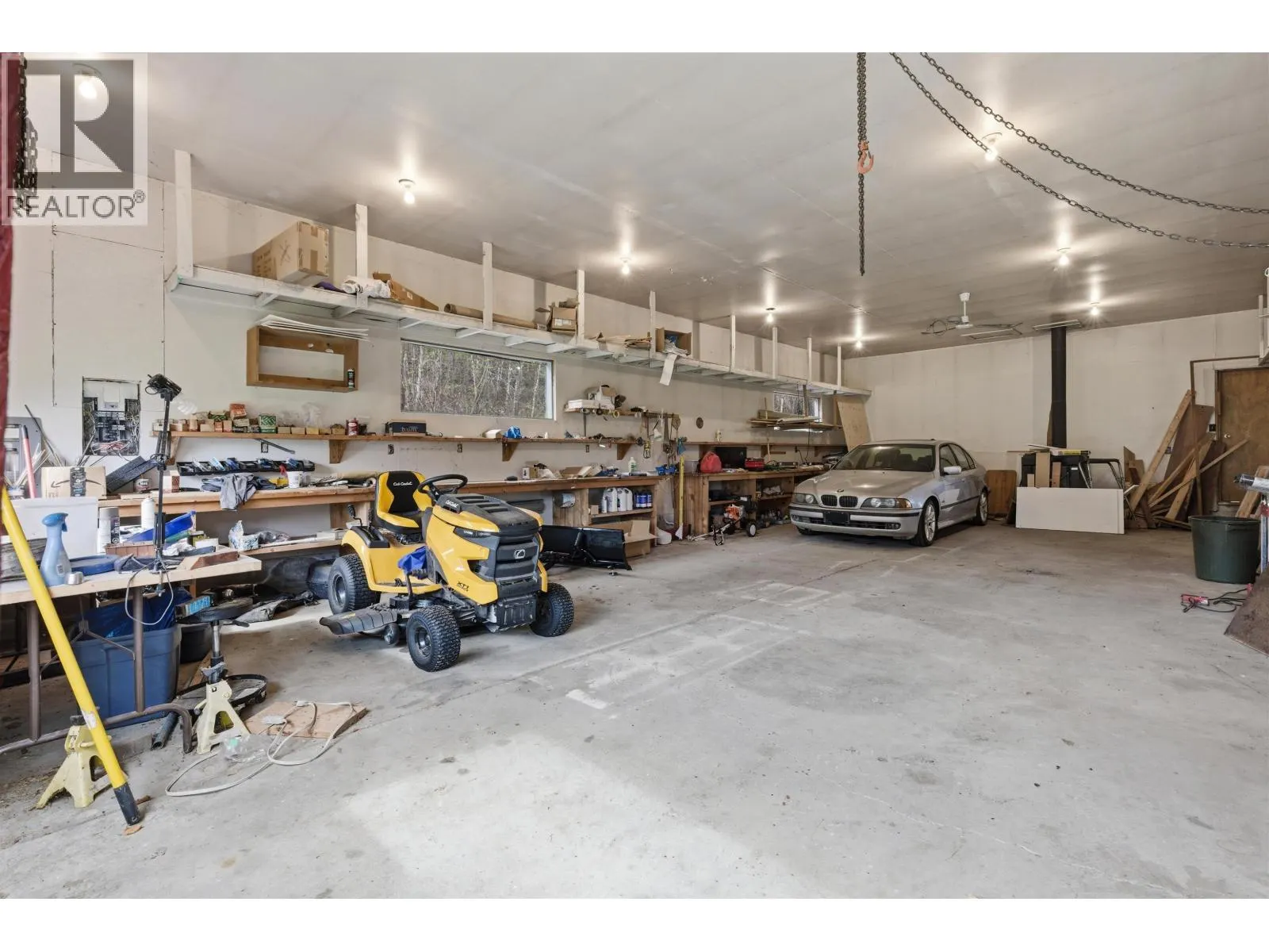 5993 WEST FRASER ROAD