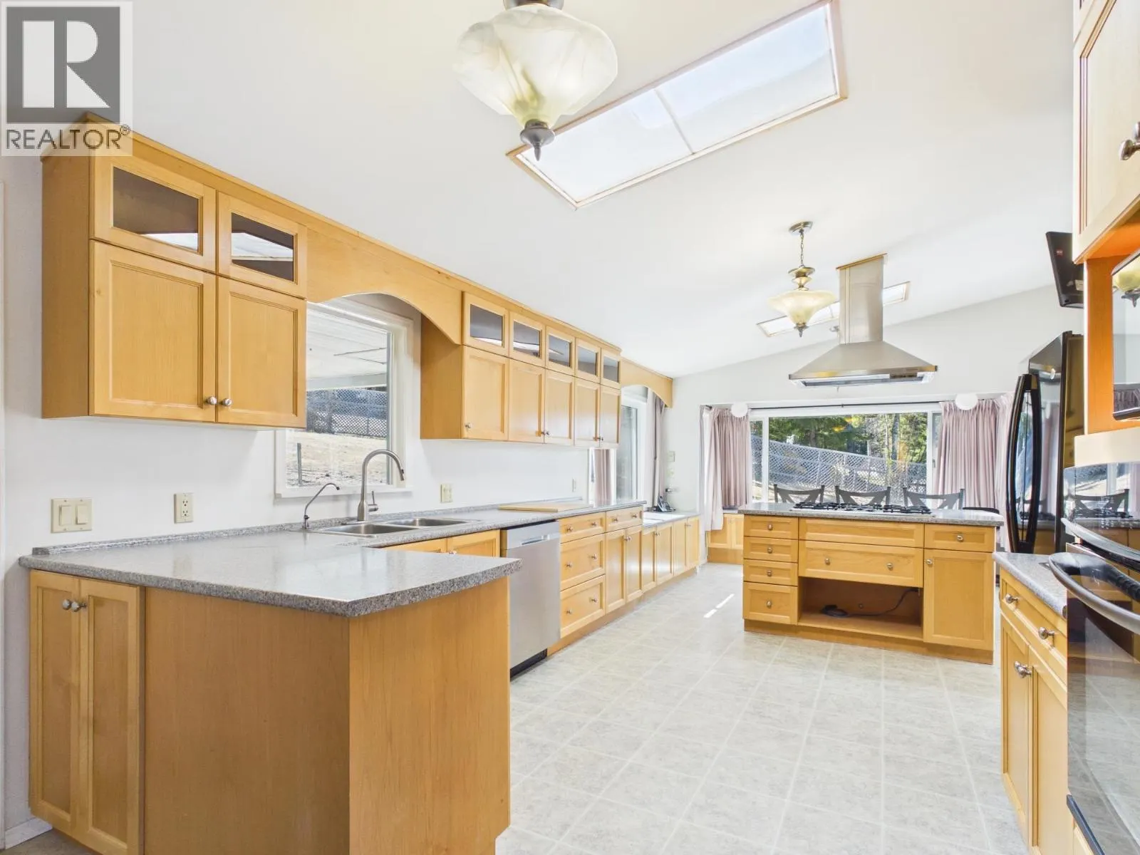 6231 LYNES CREEK ROAD