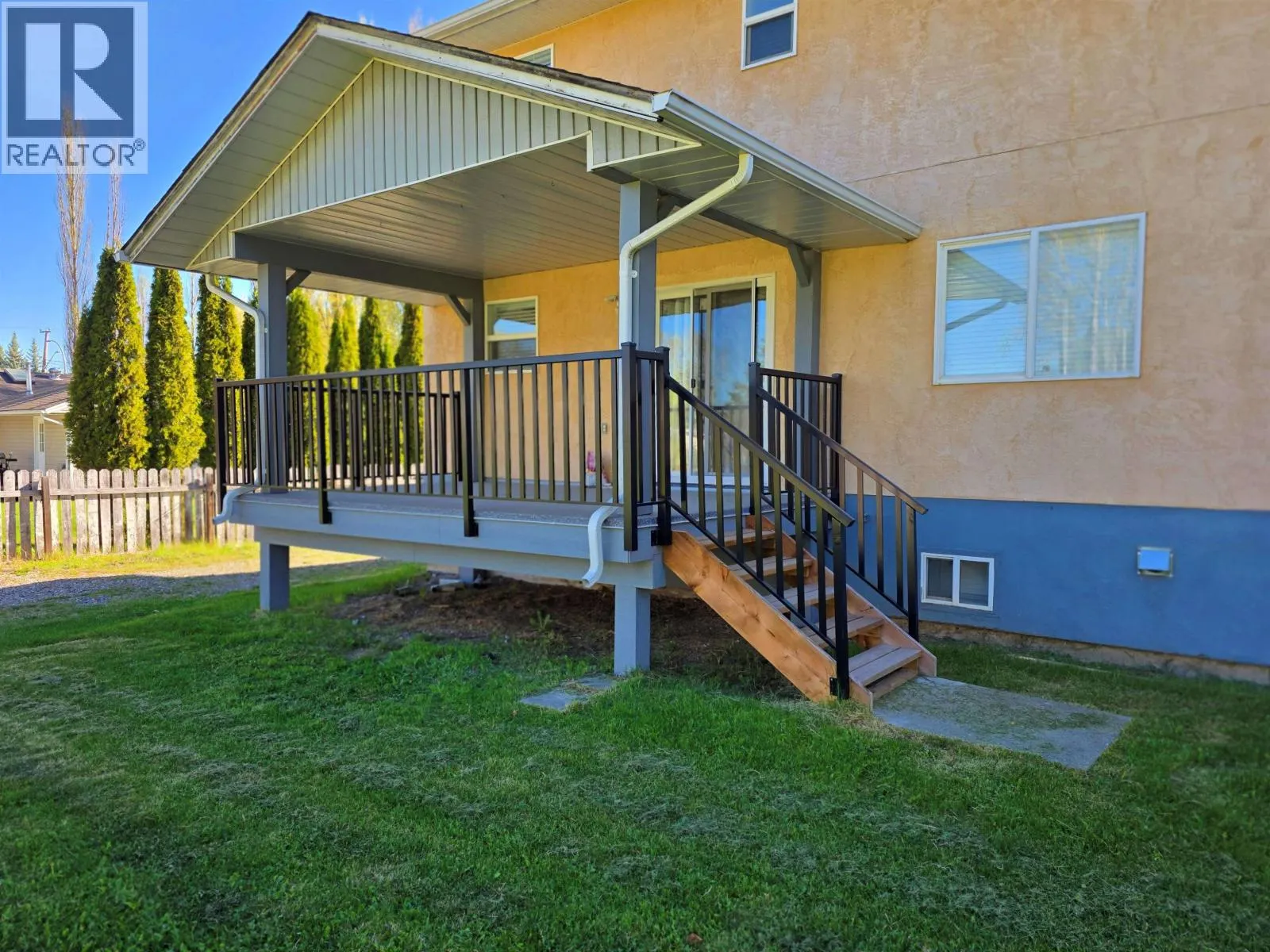 947 LAUREL ROAD