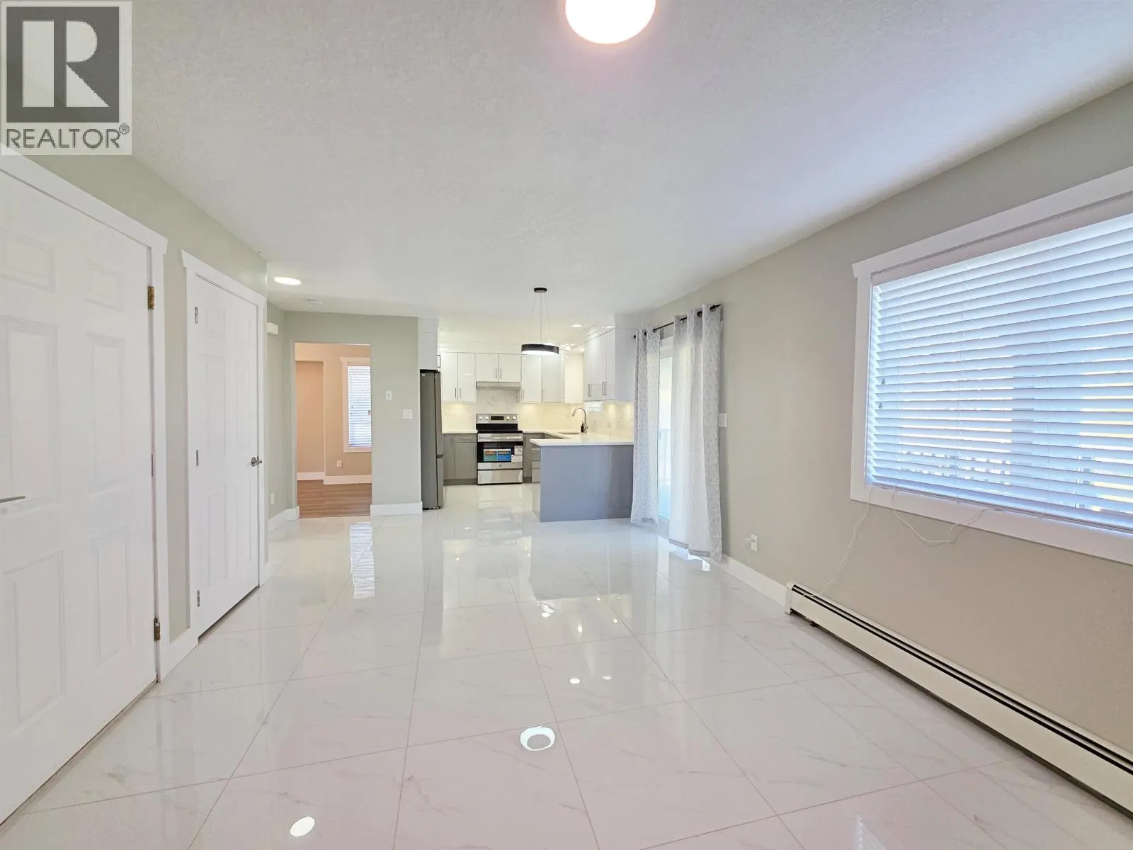 947 LAUREL ROAD