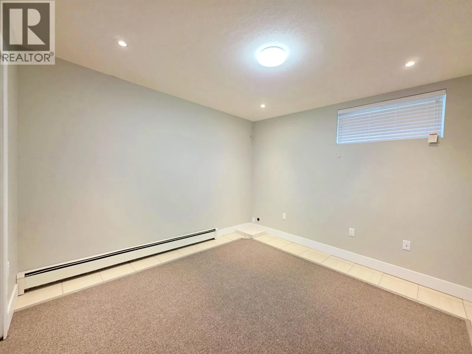 947 LAUREL ROAD