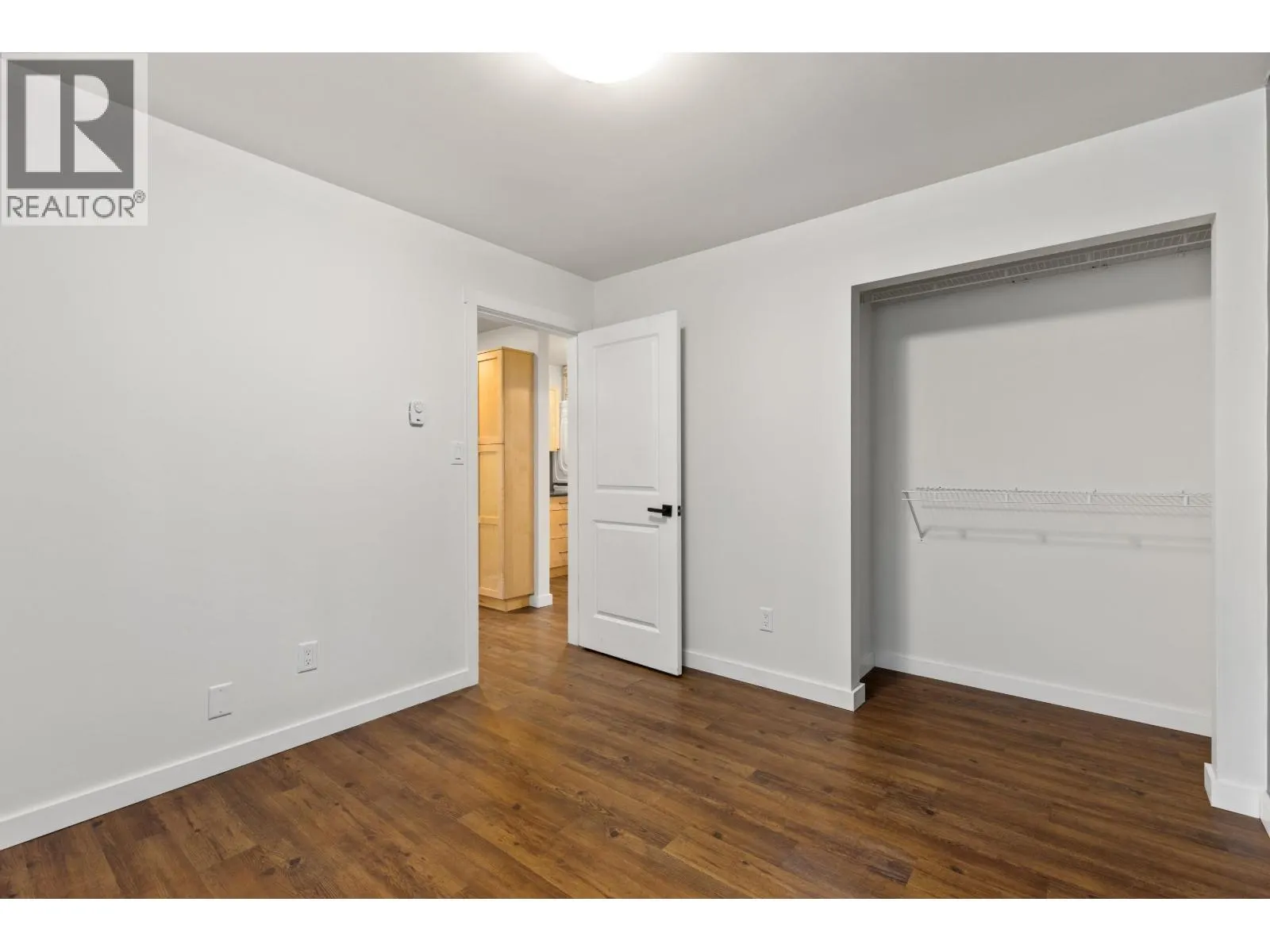 1044 CEDAR GROVE LANE