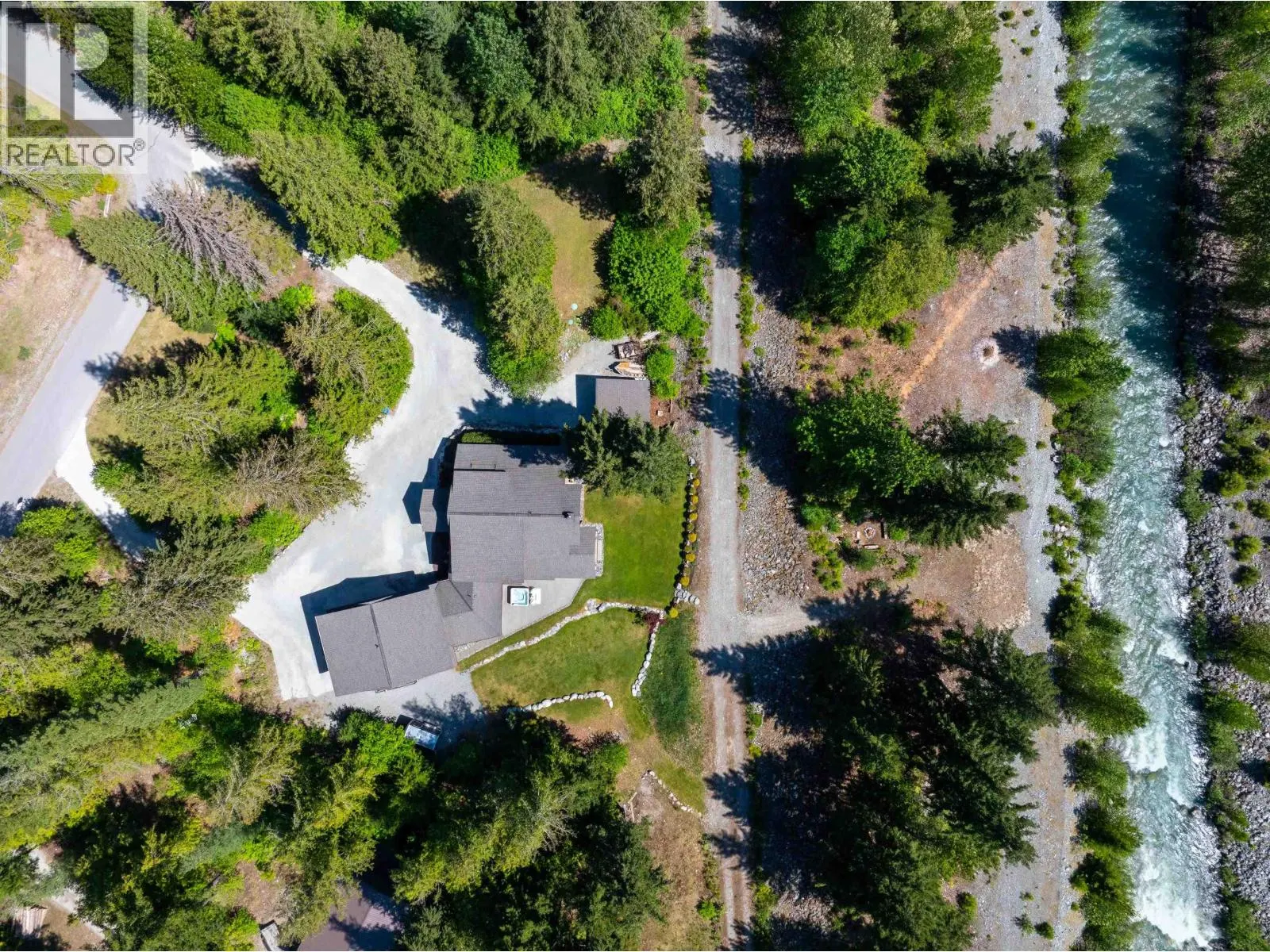 1044 CEDAR GROVE LANE