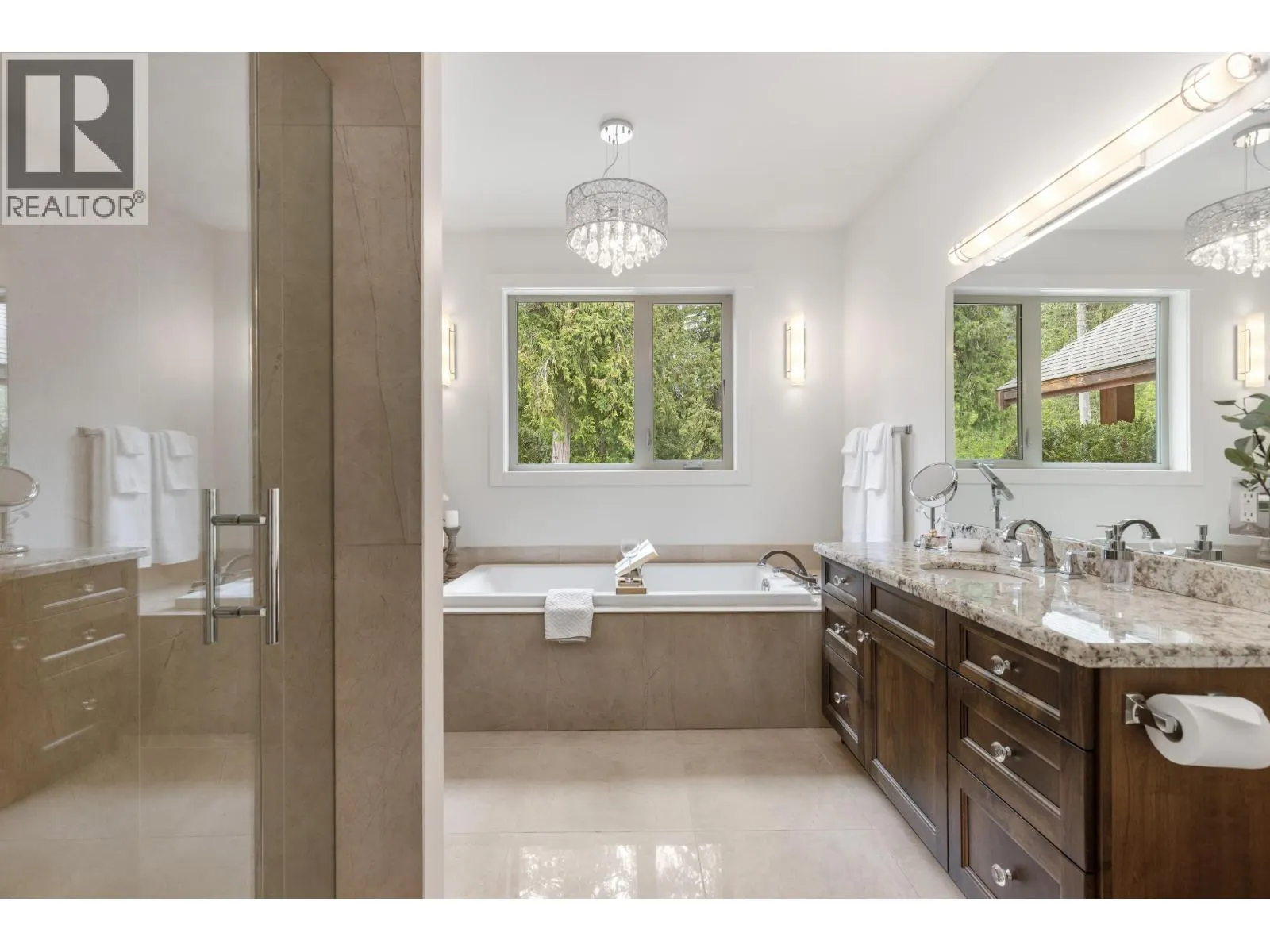 1044 CEDAR GROVE LANE