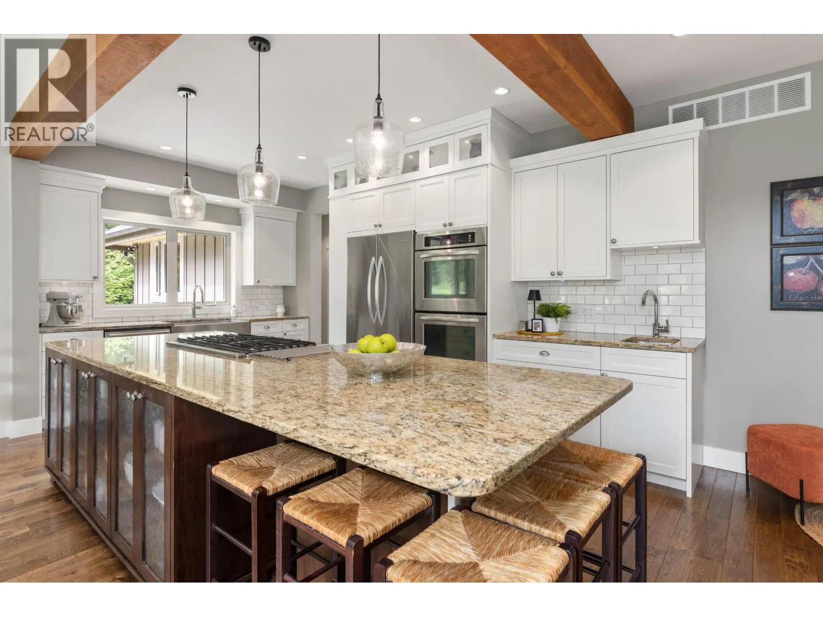 1044 CEDAR GROVE LANE