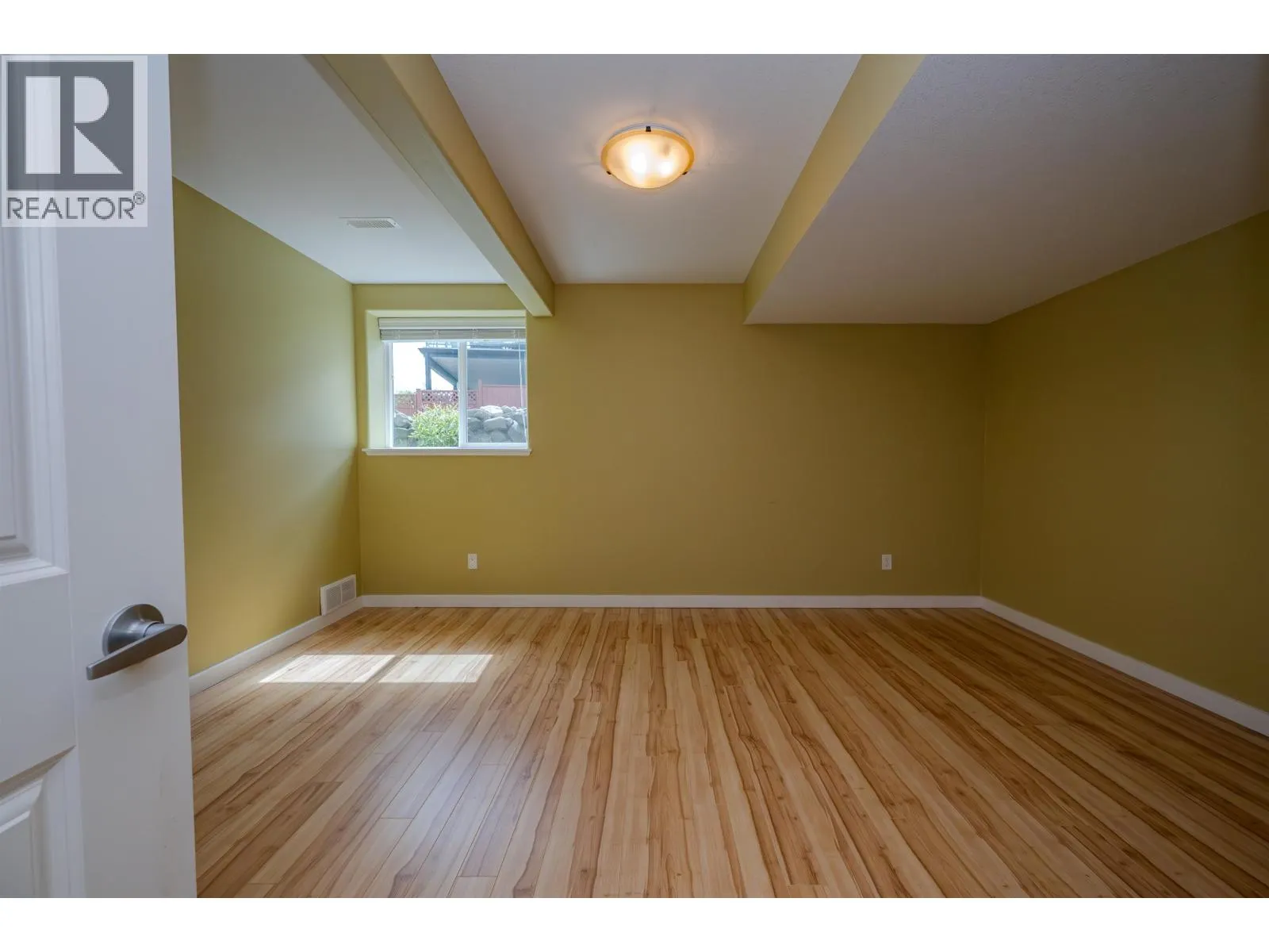 134 EAGLE CRESCENT