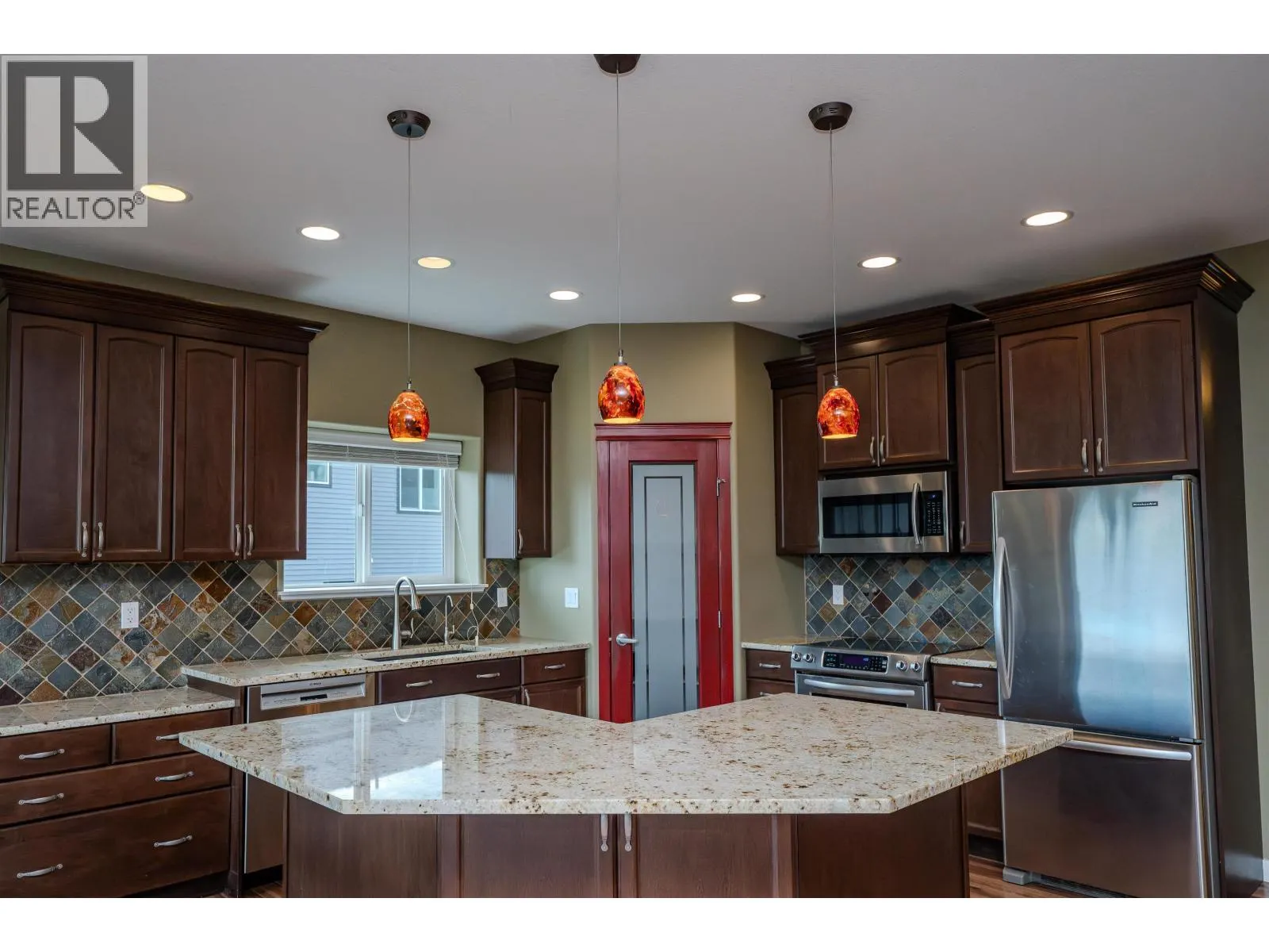 134 EAGLE CRESCENT