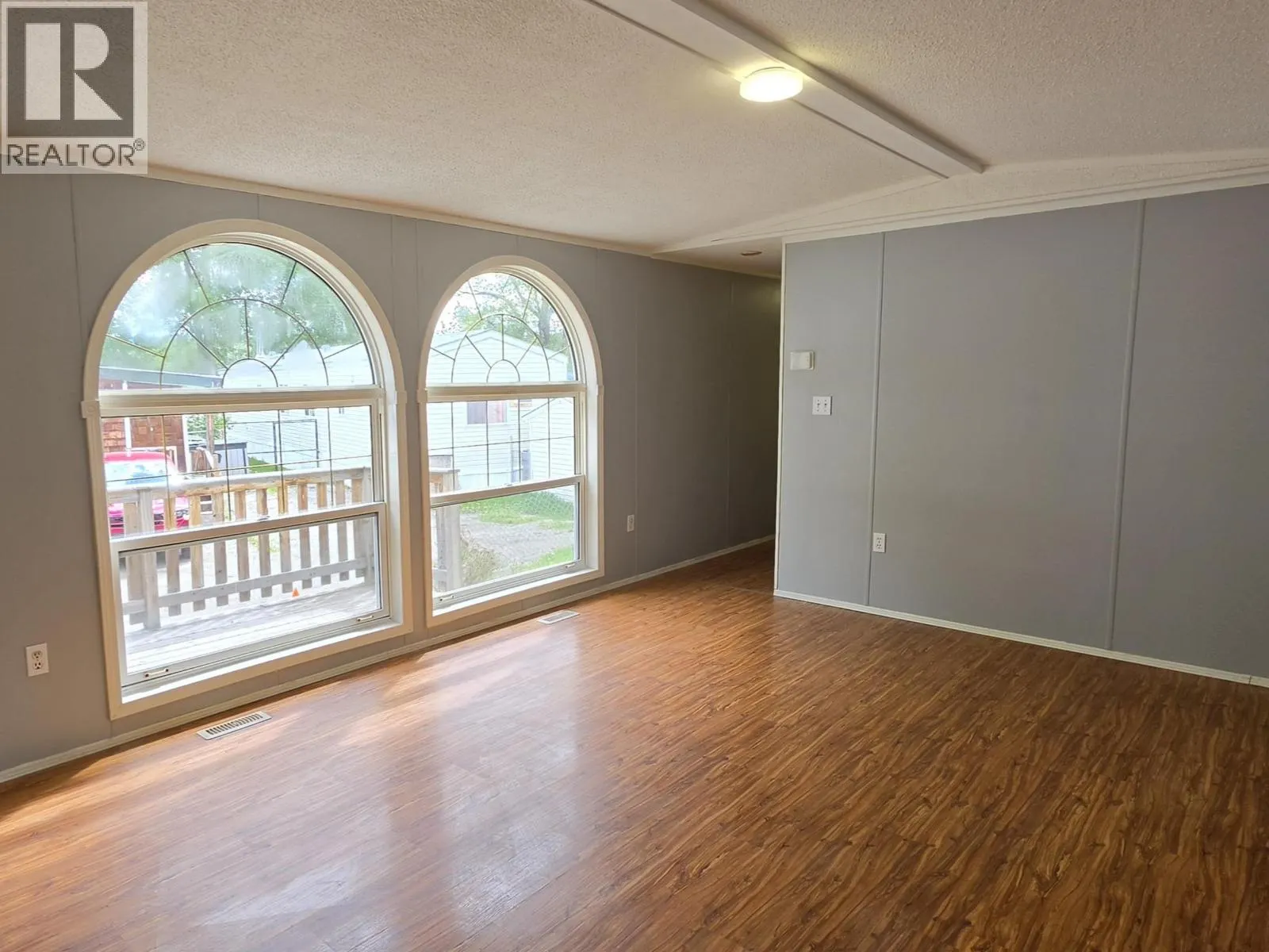 38 654 NORTH FRASER DRIVE