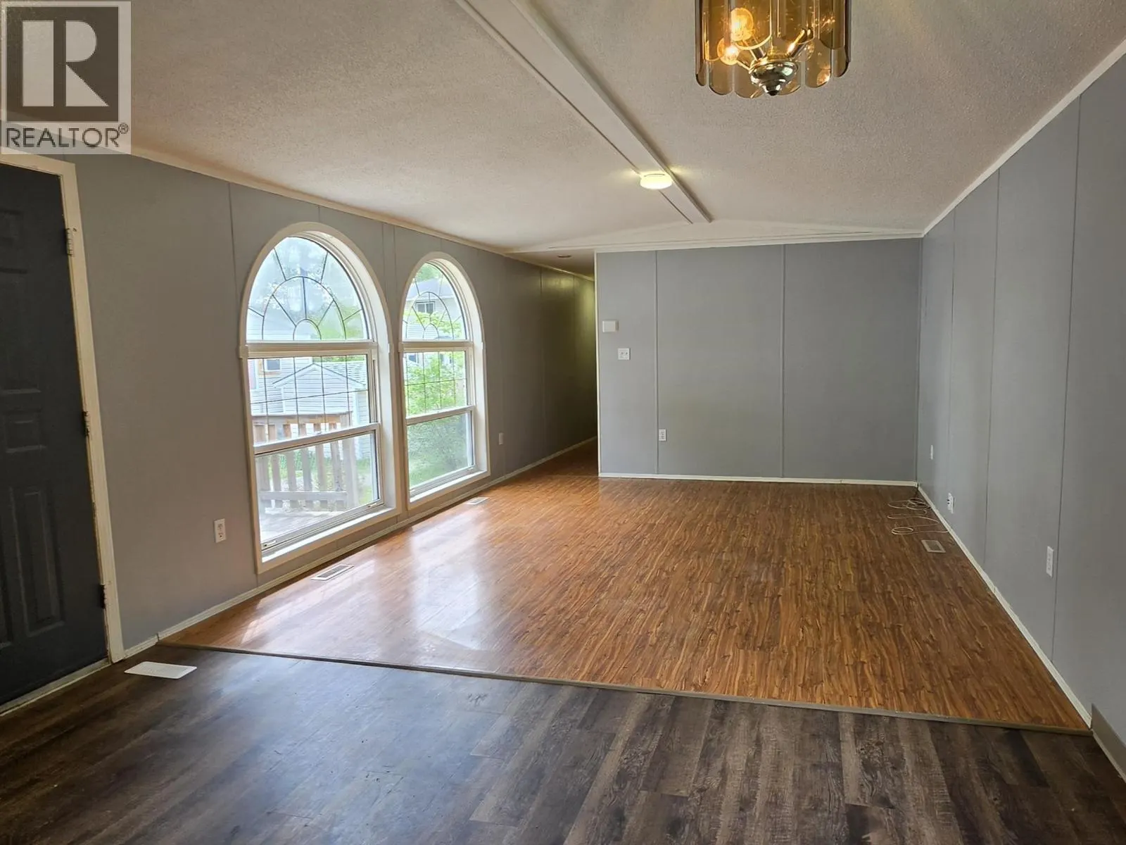 38 654 NORTH FRASER DRIVE