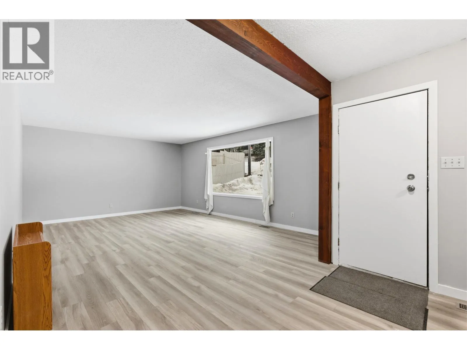 1012 CONRAD CRESCENT