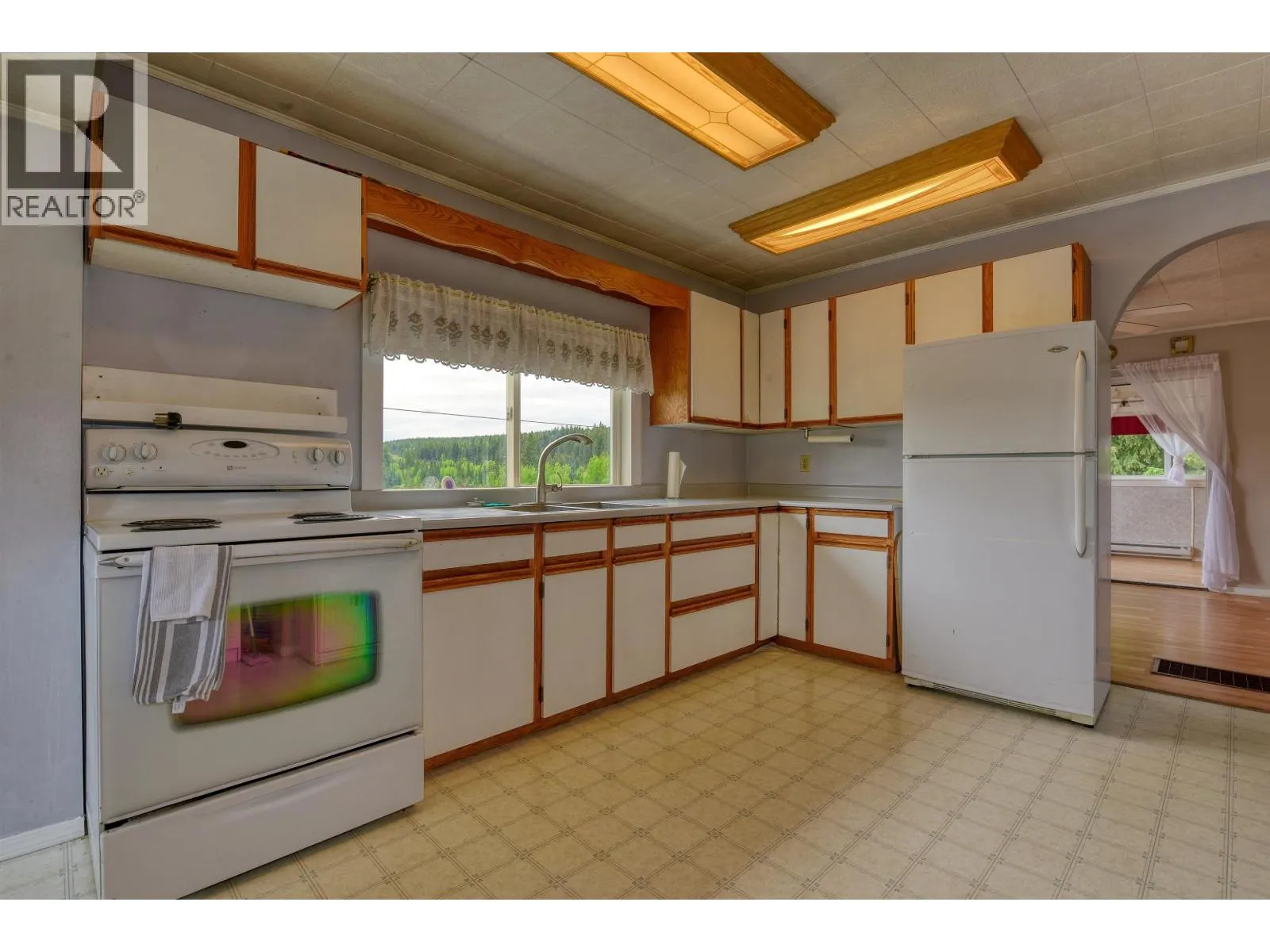 2752 ENTERPRISE ROAD