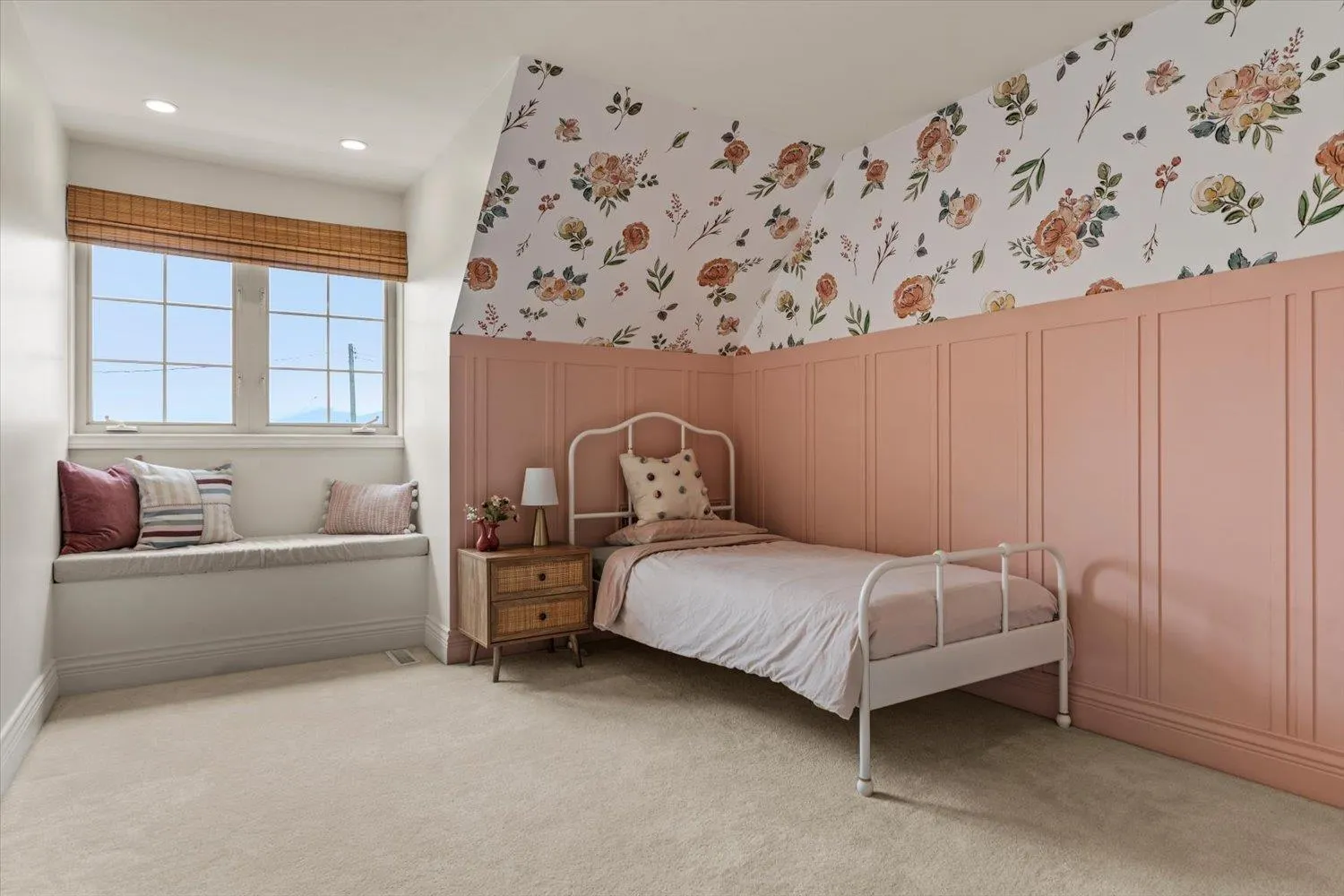 9808 CHAPMAN ROAD|Rosedale