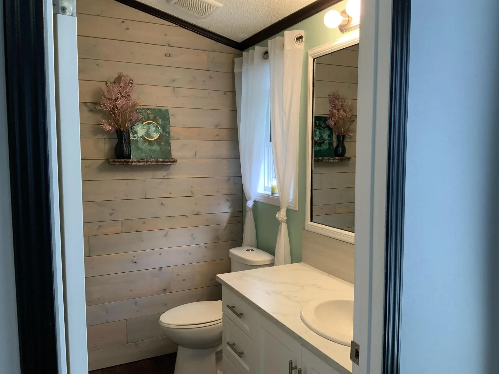 23 53480 BRIDAL FALLS ROAD|Bridal Falls