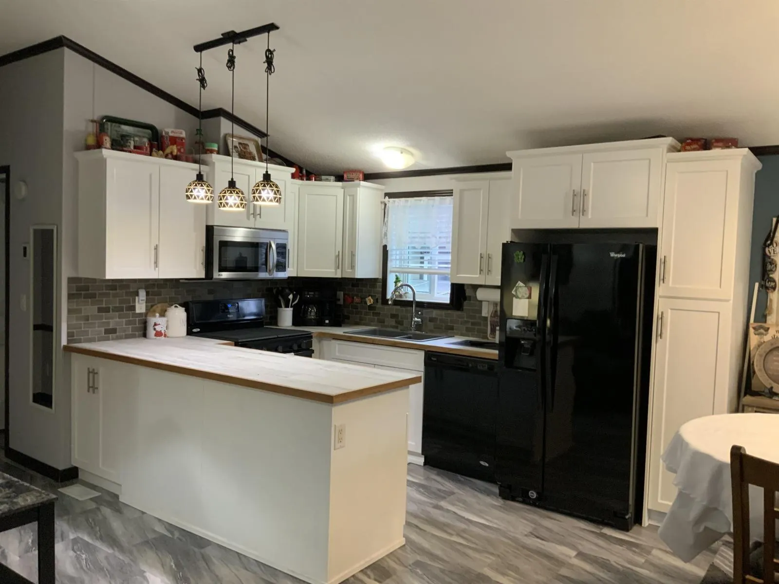 23 53480 BRIDAL FALLS ROAD|Bridal Falls