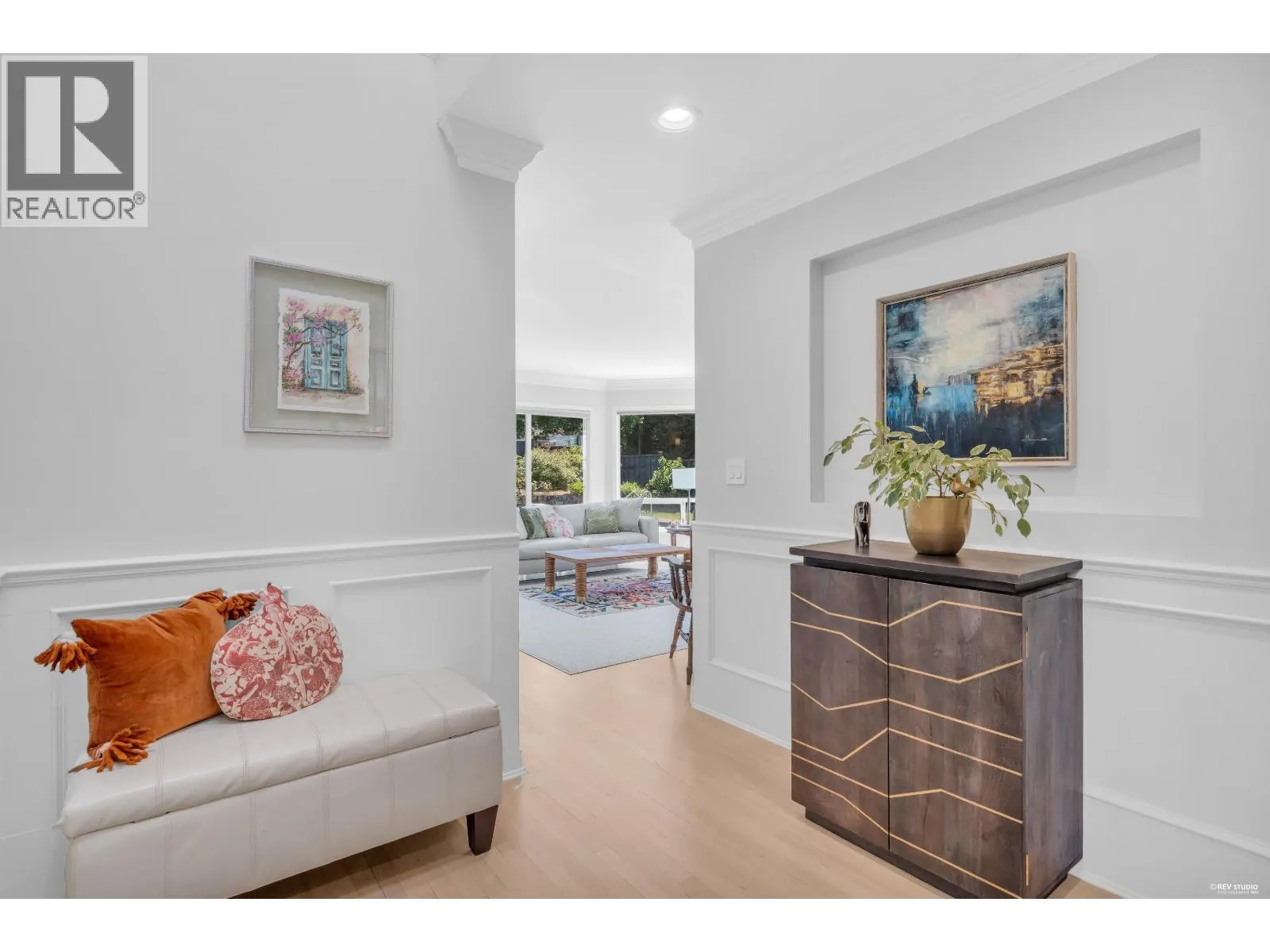 111 SANDRINGHAM CRESCENT