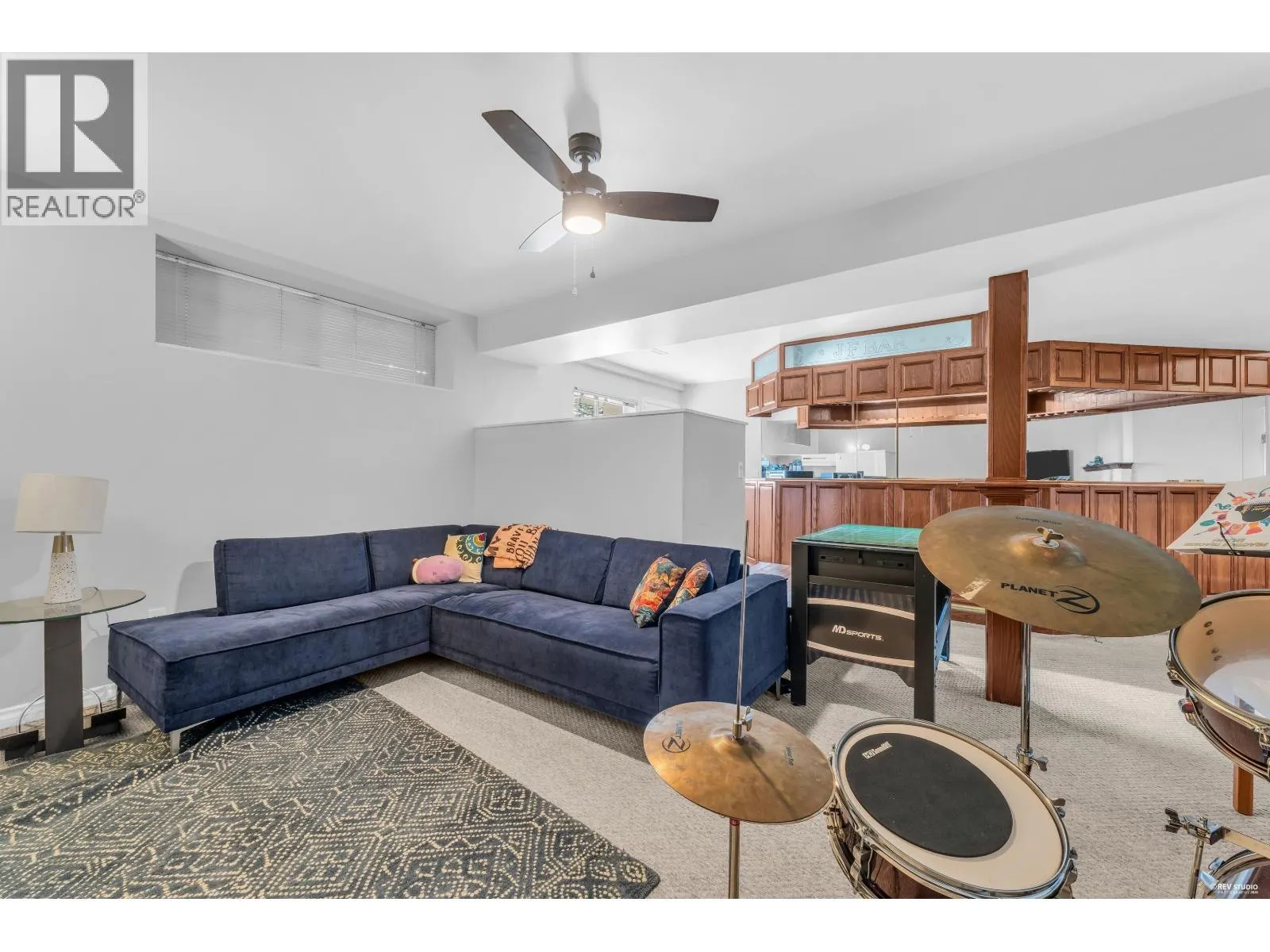 111 SANDRINGHAM CRESCENT