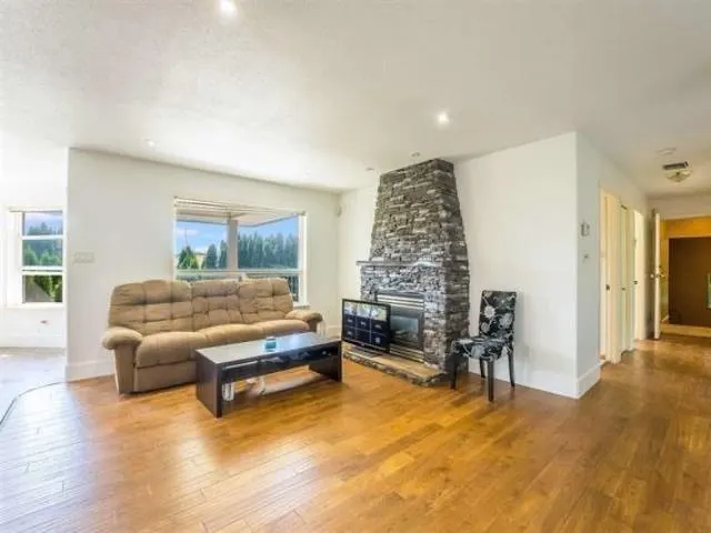 50284 YALE ROAD|Rosedale