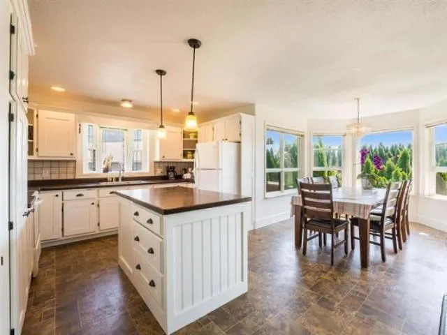 50284 YALE ROAD|Rosedale